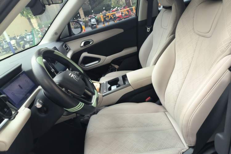 Used BYD Yuan UP 2025 Model 301KM Leading Version Left Front Seat