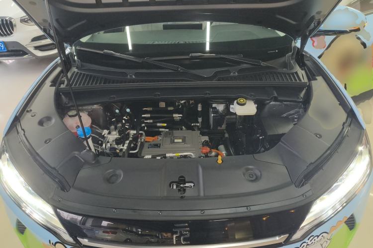 Used BYD Yuan UP 2025 Intelligent Driving Version 401 km Leading Edition Engine Bay