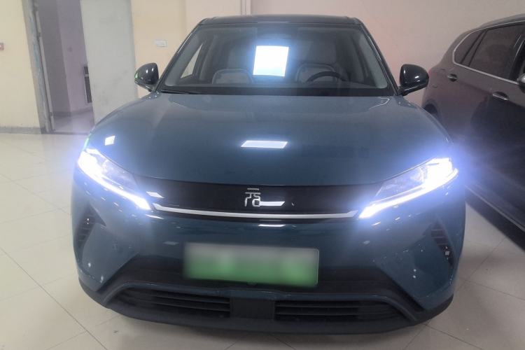 Used BYD Yuan UP 2025 Intelligent Driving Version 401 km Leading Edition Front