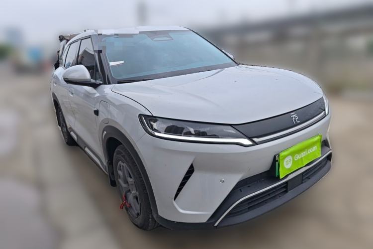Used BYD Yuan UP 2025 Intelligent Driving Version 401 KM Dynamic Edition Front Right 45 Deg