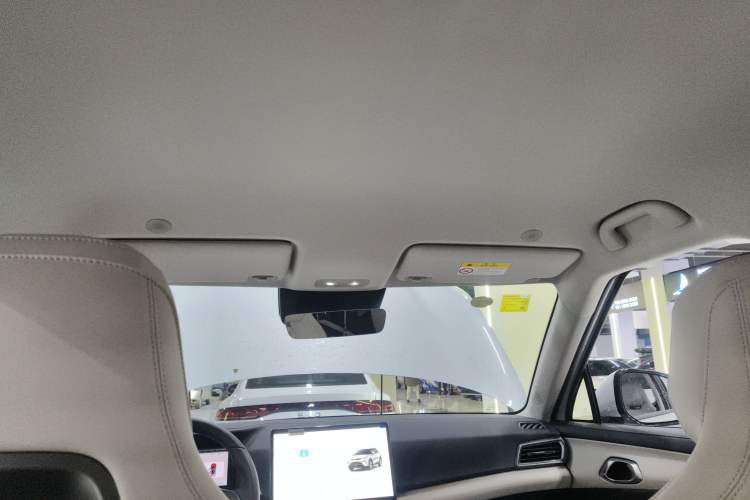 Used BYD Yuan UP 2025 Intelligent Driving Version 401 km Leading Edition Headliner