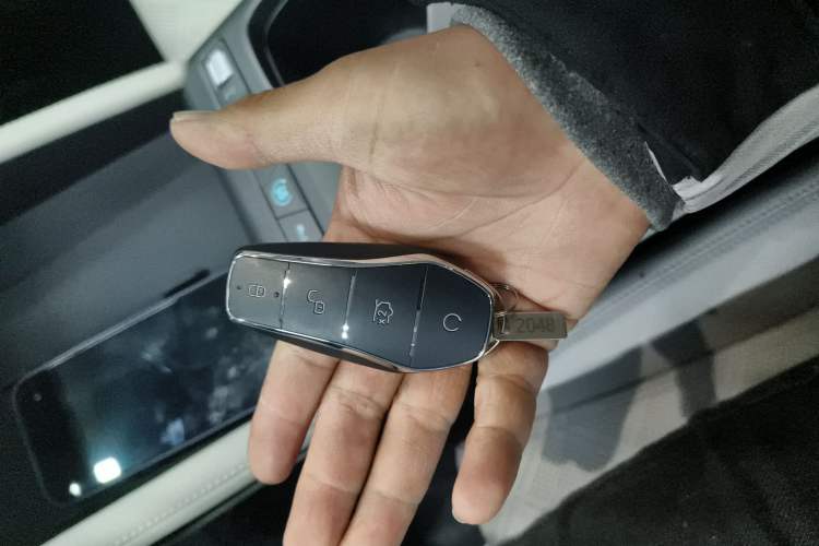 Used BYD Yuan UP 2025 Intelligent Driving Version 401 km Leading Edition Interior 1