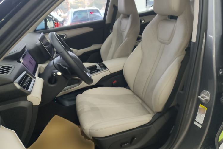 Used BYD Yuan UP 2025 Intelligent Driving Version 401 km Leading Edition Left Front Seat