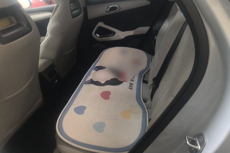 Used BYD Yuan UP 2025 Intelligent Driving Version 401 km Leading Edition Left Rear Seat