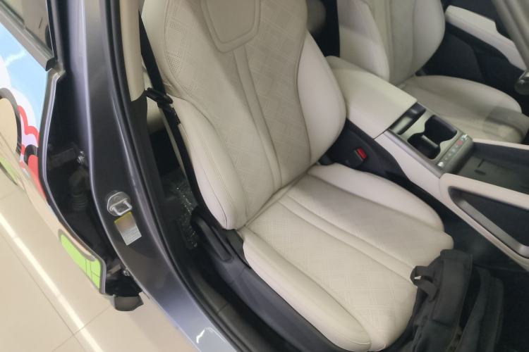 Used BYD Yuan UP 2025 Intelligent Driving Version 401 km Leading Edition Right Front Seat