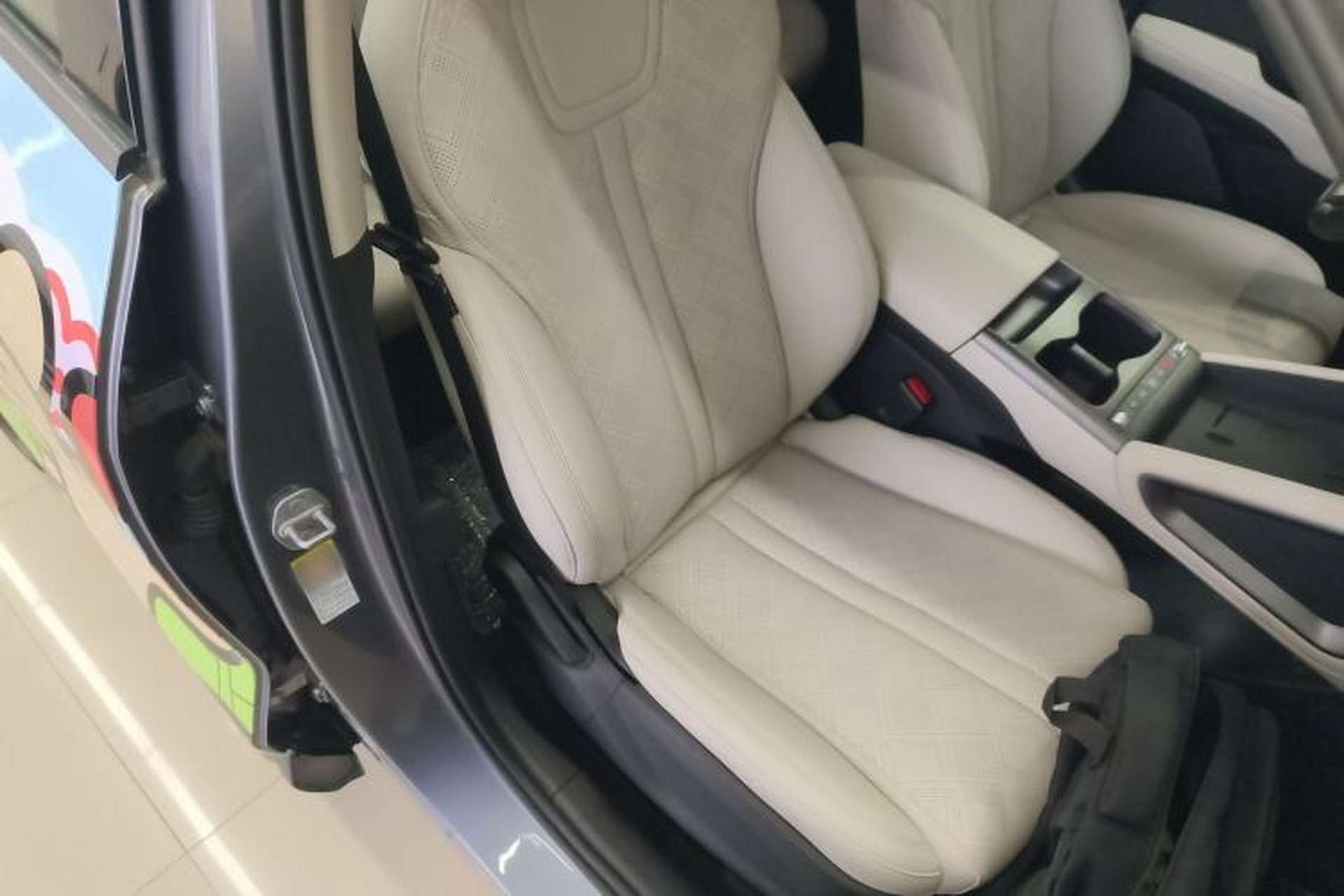 Used BYD Yuan UP 2025 Intelligent Driving Version 401 km Leading Edition Right Front Seat