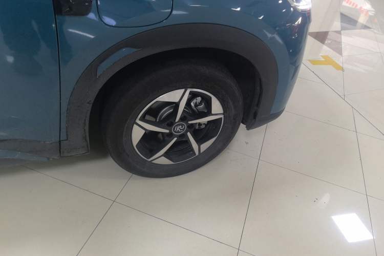 Used BYD Yuan UP 2025 Intelligent Driving Version 401 km Leading Edition Right Rear Wheel Hub