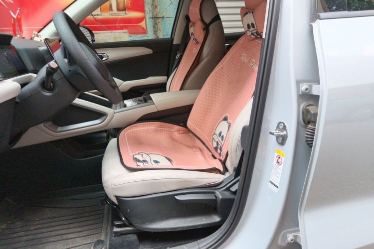Used BYD Yuan UP 2025 Model 301KM Leading Version Left Front Seat