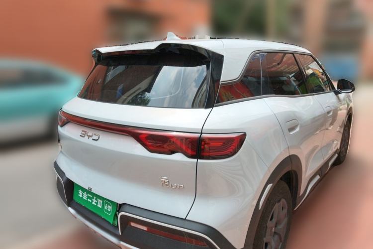 Used BYD Yuan UP 2025 Model 301KM Leading Version Rear Right 45 Deg