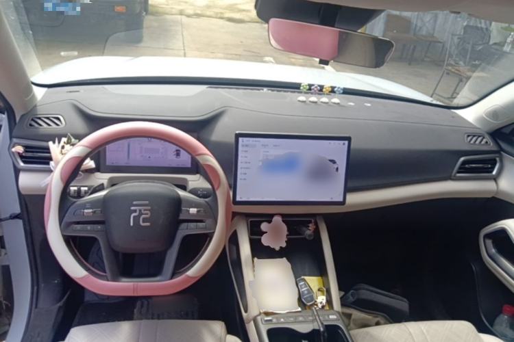 Used BYD Yuan UP 2025 Intelligent Driving Version 401 km Leading Edition Center Console