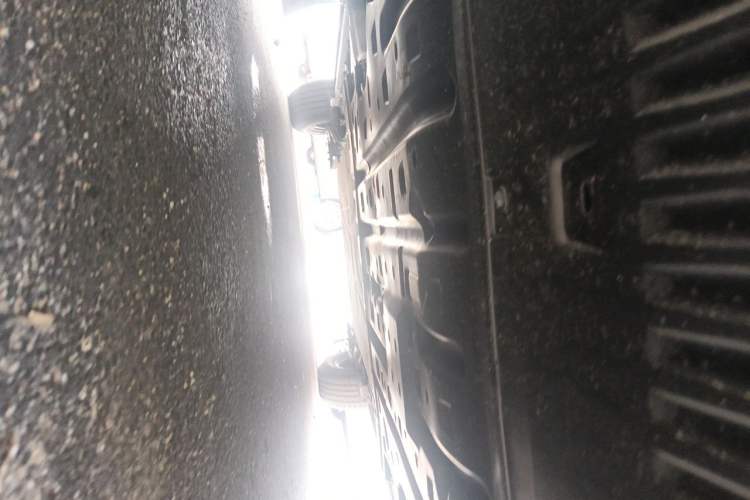 Used BYD Yuan UP 2025 Model 301KM Leading Version Chassis Front