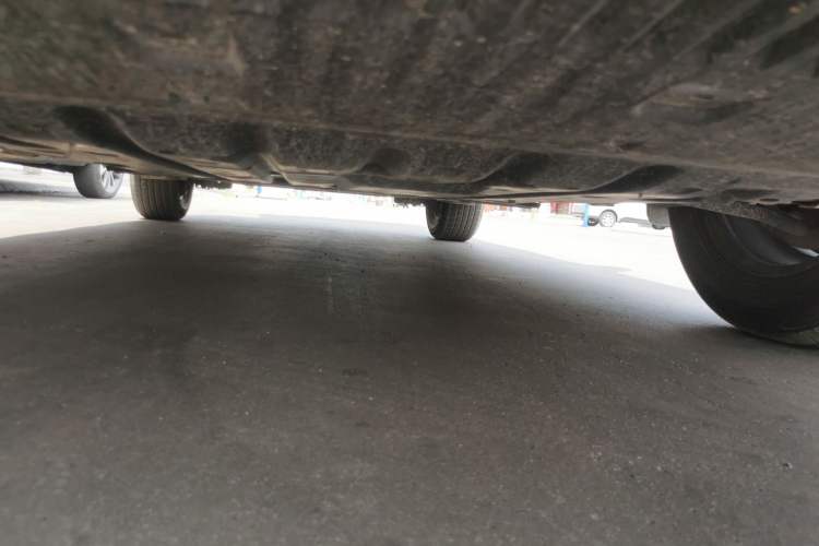 Used BYD Yuan UP 2025 Model 301KM Leading Version Chassis Front