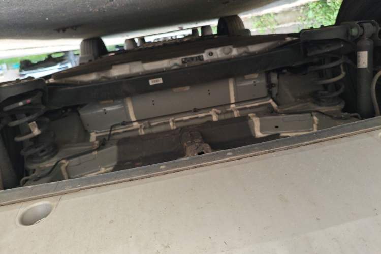 Used BYD Yuan UP 2025 Intelligent Driving Version 401 KM Dynamic Edition Chassis Rear