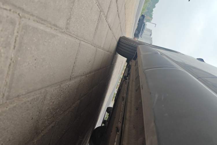 Used BYD Yuan UP 2025 Intelligent Driving Version 401 KM Dynamic Edition Chassis Rear Left