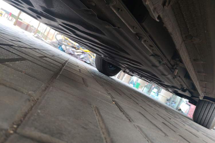 Used BYD Yuan UP 2025 Intelligent Driving Version 401 KM Dynamic Edition Chassis Rear Right