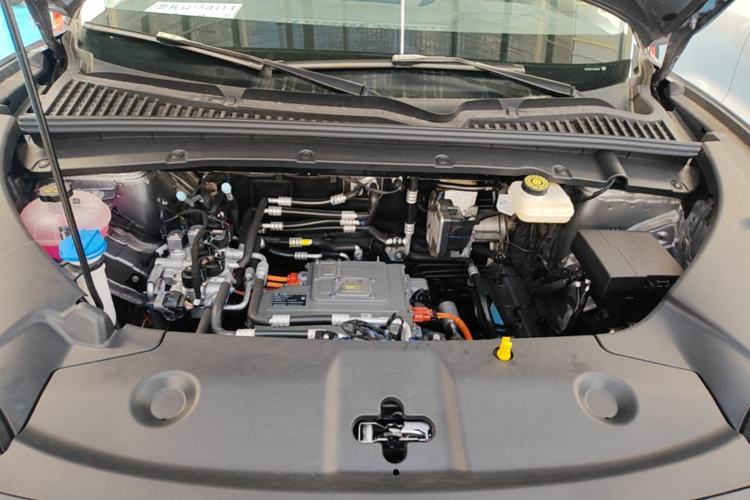Used BYD Yuan UP 2025 Model 301KM Leading Version Engine Bay