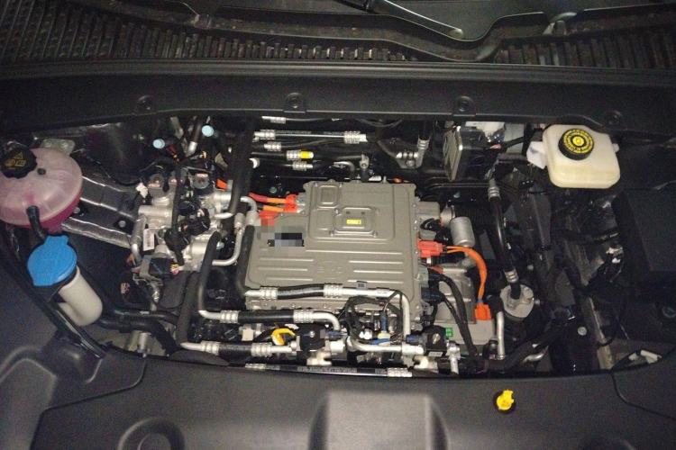 Used BYD Yuan UP 2025 Model 301KM Leading Version Engine Bay