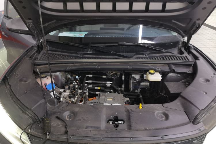 Used BYD Yuan UP 2025 Intelligent Driving Version 401 KM Dynamic Edition Engine Bay