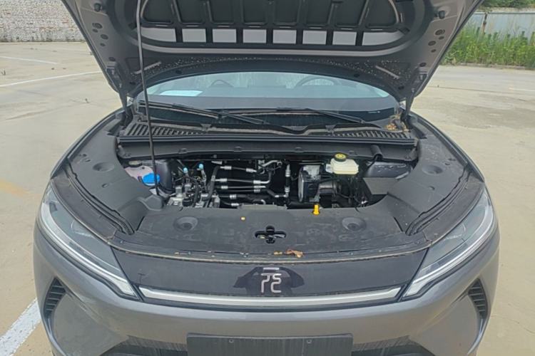 Used BYD Yuan UP 2025 Model 301KM Leading Version Engine Bay
