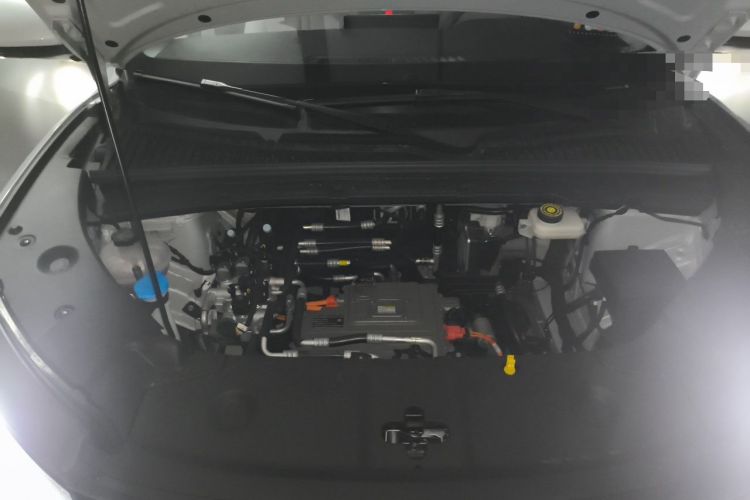 Used BYD Yuan UP 2025 Intelligent Driving Version 401 KM Dynamic Edition Engine Bay