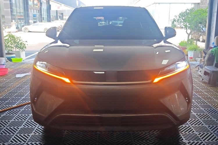 Used BYD Yuan UP 2025 Intelligent Driving Version 401 km Leading Edition Front