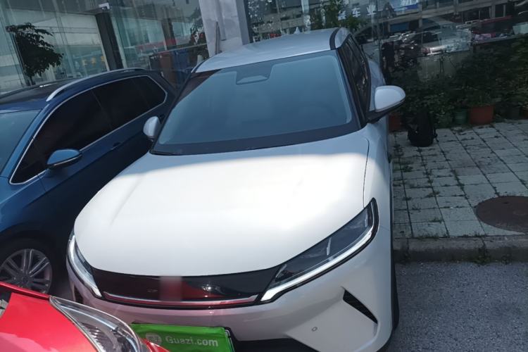 Used BYD Yuan UP 2025 Intelligent Driving Version 401 KM Dynamic Edition Front