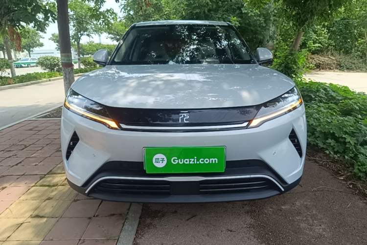 Used BYD Yuan UP 2025 Intelligent Driving Version 401 KM Dynamic Edition Front