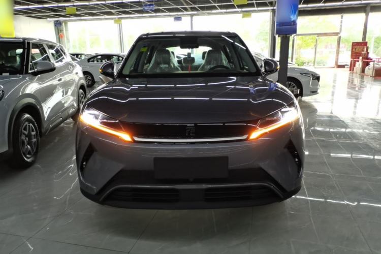 Used BYD Yuan UP 2025 Model 301KM Leading Version Front
