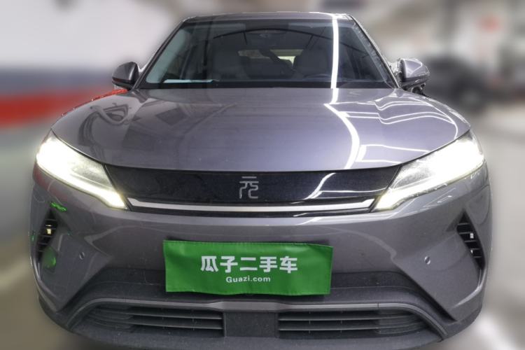Used BYD Yuan UP 2025 Intelligent Driving Version 401 KM Dynamic Edition Front