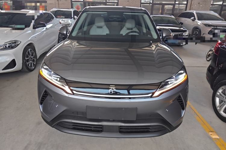Used BYD Yuan UP 2025 Intelligent Driving Version 401 KM Dynamic Edition Front