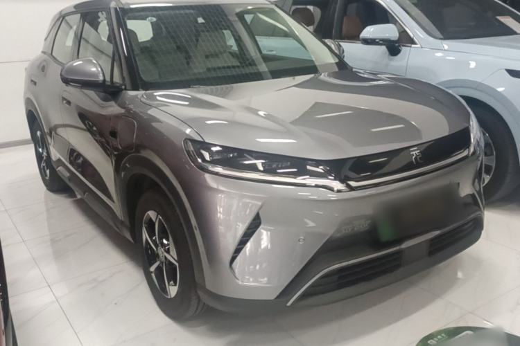 Used BYD Yuan UP 2025 Intelligent Driving Version 401 km Leading Edition Front Right 45 Deg