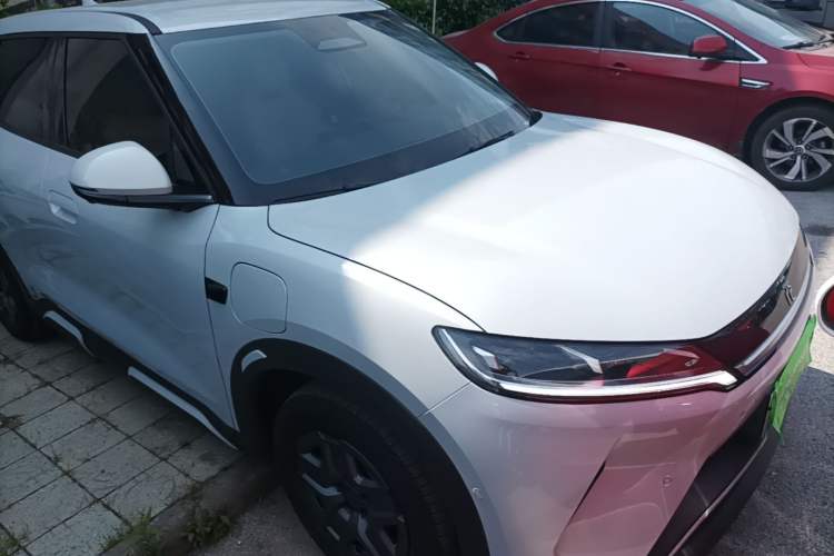 Used BYD Yuan UP 2025 Intelligent Driving Version 401 KM Dynamic Edition Front Right 45 Deg