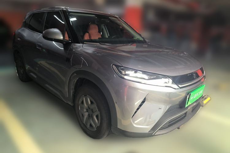 Used BYD Yuan UP 2025 Intelligent Driving Version 401 KM Dynamic Edition Front Right 45 Deg