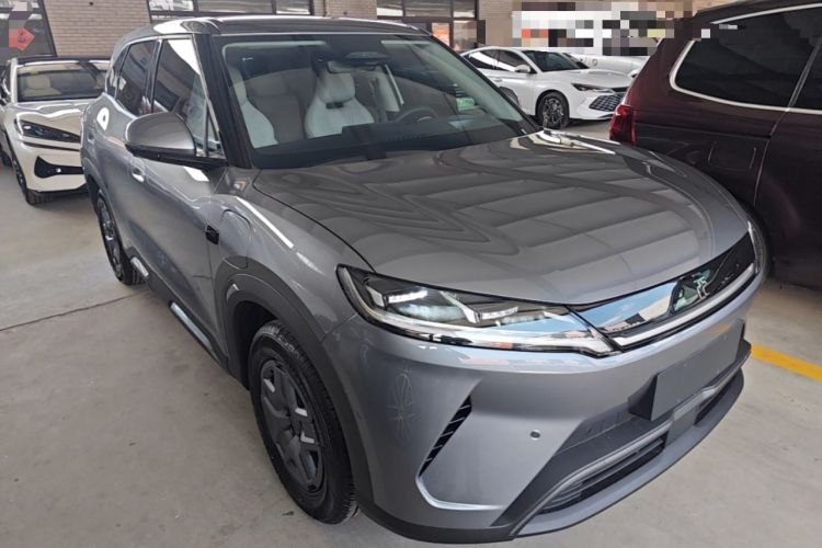 Used BYD Yuan UP 2025 Intelligent Driving Version 401 KM Dynamic Edition Front Right 45 Deg