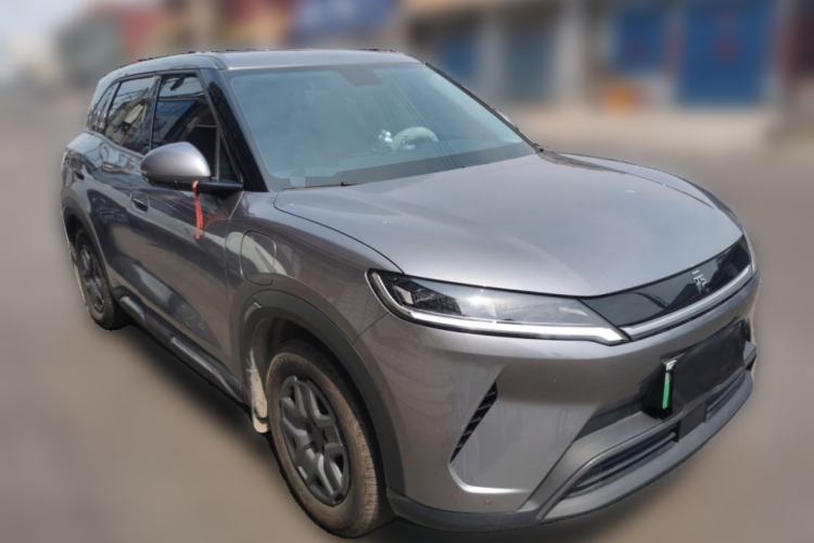 Used BYD Yuan UP 2025 Model 301KM Leading Version Front Right 45 Deg