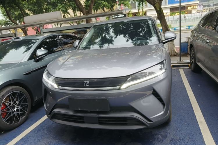 Used BYD Yuan UP 2025 Model 301KM Leading Version Front