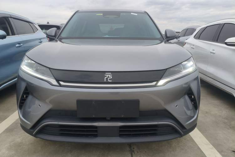 Used BYD Yuan UP 2025 Intelligent Driving Version 401 KM Dynamic Edition Front