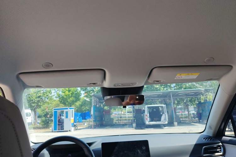 Used BYD Yuan UP 2025 Intelligent Driving Version 401 km Leading Edition Headliner