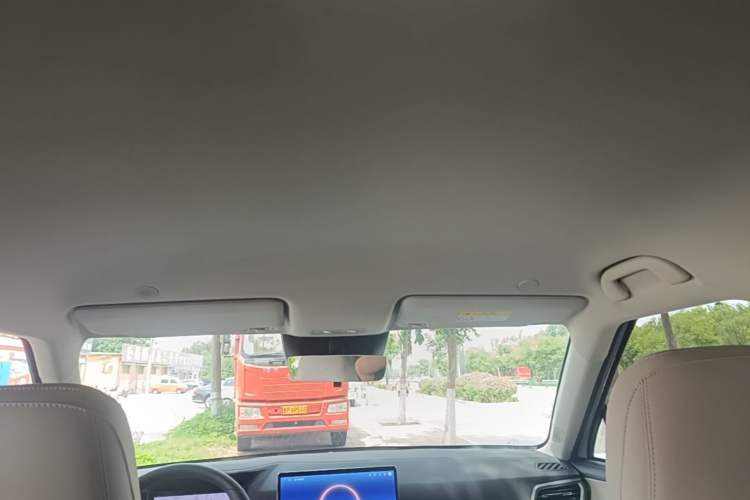 Used BYD Yuan UP 2025 Intelligent Driving Version 401 KM Dynamic Edition Headliner