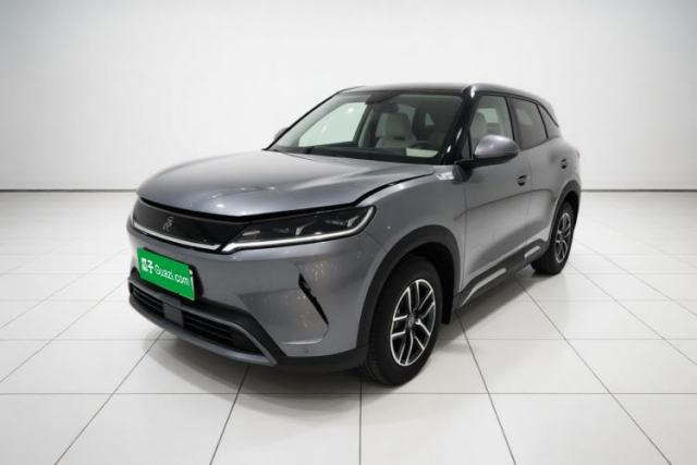 BYD Yuan UP 2025 Model 301KM Leading Version de segunda mano