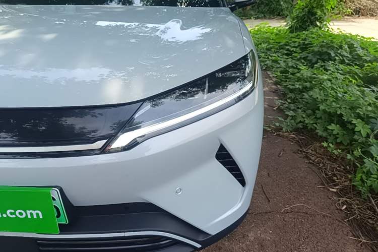 Used BYD Yuan UP 2025 Intelligent Driving Version 401 KM Dynamic Edition Left Front Headlight