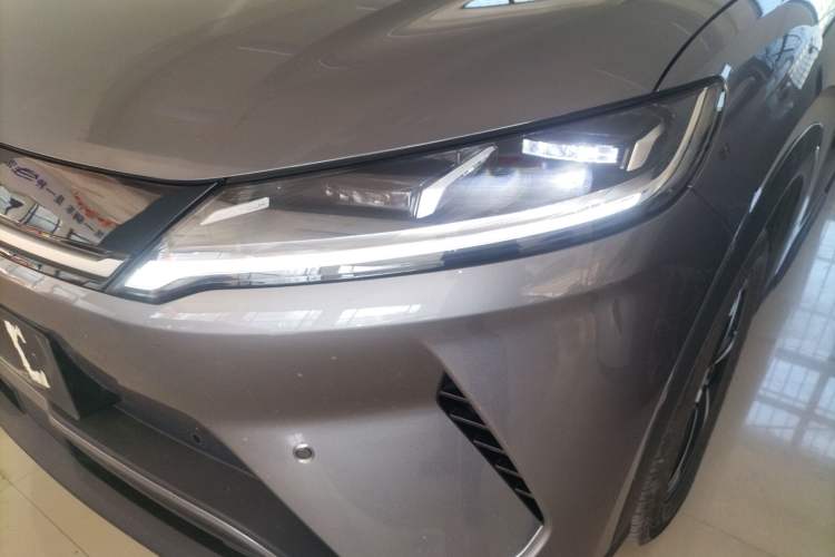 Used BYD Yuan UP 2025 Intelligent Driving Version 401 km Beyond-Range Edition Left Front Headlight