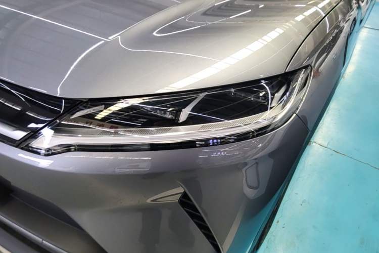 Used BYD Yuan UP 2025 Model 301KM Leading Version Left Front Headlight