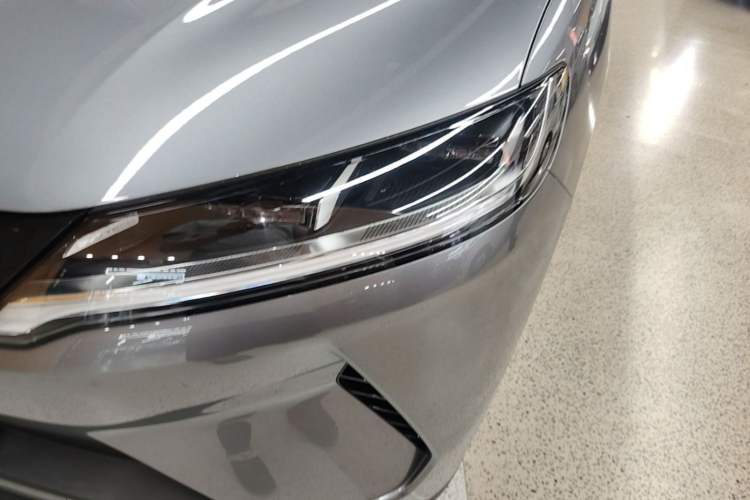 Used BYD Yuan UP 2025 Model 301KM Leading Version Left Front Headlight