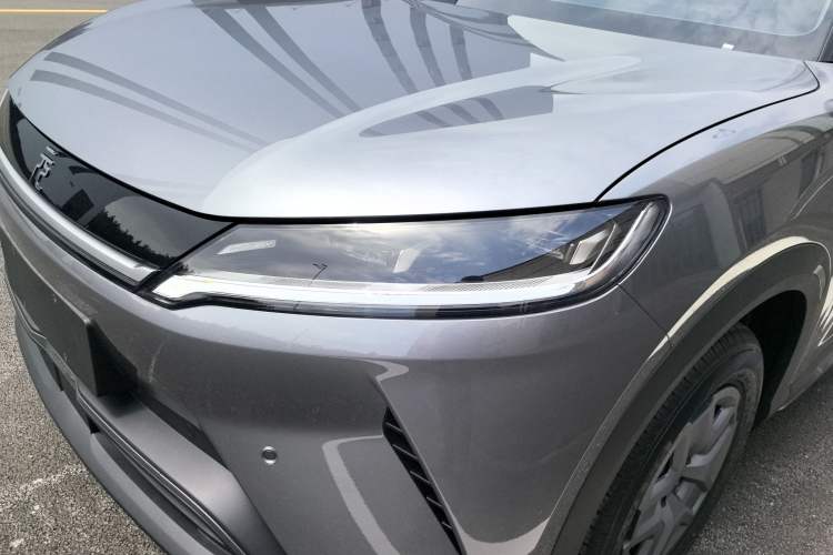Used BYD Yuan UP 2025 Intelligent Driving Version 401 KM Dynamic Edition Left Front Headlight