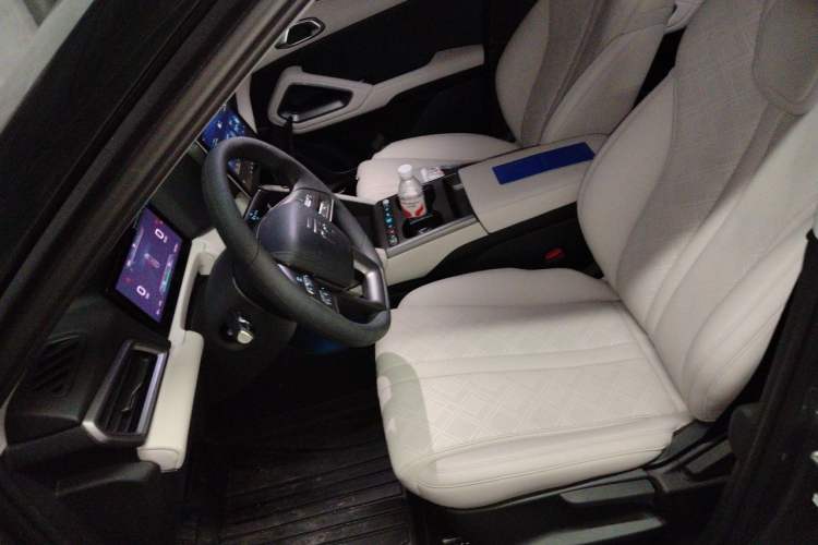 Used BYD Yuan UP 2025 Model 301KM Leading Version Left Front Seat
