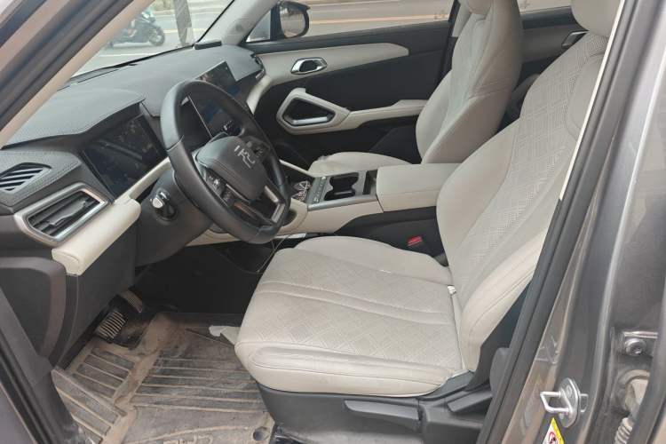 Used BYD Yuan UP 2025 Intelligent Driving Version 401 KM Dynamic Edition Left Front Seat