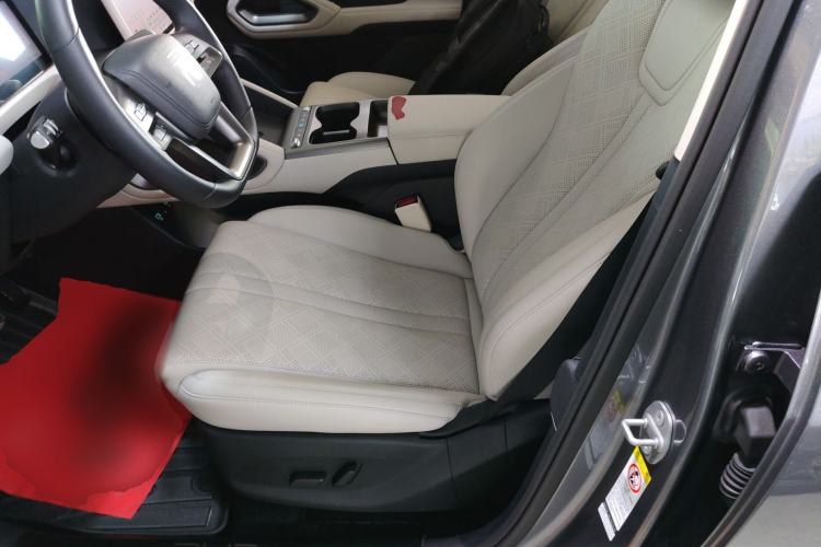 Used BYD Yuan UP 2025 Intelligent Driving Version 401 km Leading Edition Left Front Seat