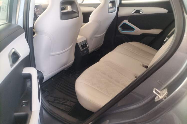 Used BYD Yuan UP 2025 Intelligent Driving Version 401 km Beyond-Range Edition Left Rear Seat