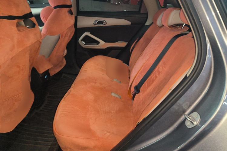 Used BYD Yuan UP 2025 Intelligent Driving Version 401 KM Dynamic Edition Left Rear Seat